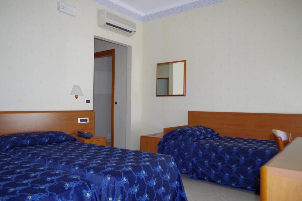 Hotel Kroma Ragusa Værelse billede